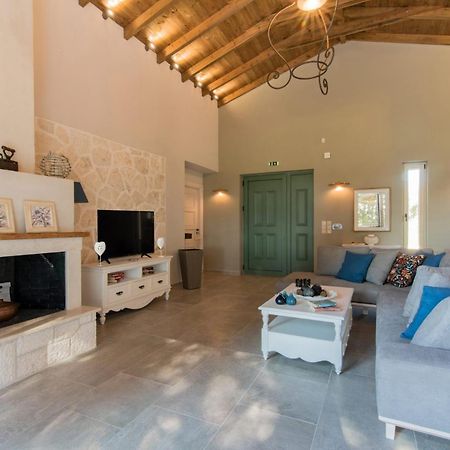 Astarte Villas - Laalu Private Villa With Pool Koukounariá Εξωτερικό φωτογραφία
